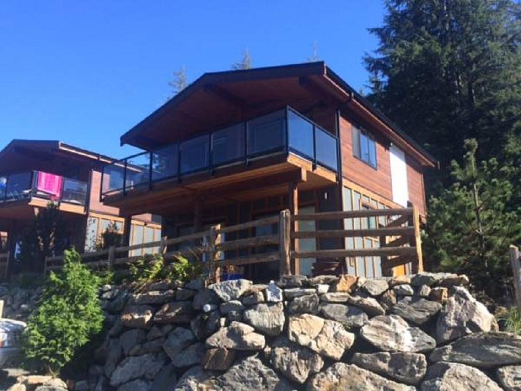 Pair-A-Dice Cottage Port Renfrew Eksteriør billede